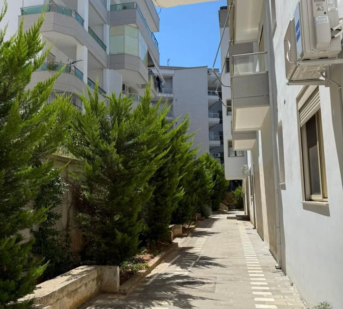 Apartament Martin Vlorë 0*,